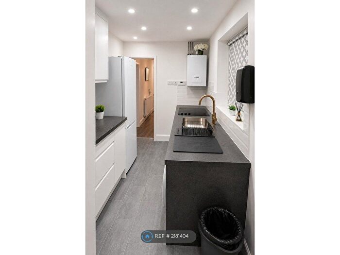 3 Bedroom Terraced House To Rent In Herman Terrace, Chatham, ME4