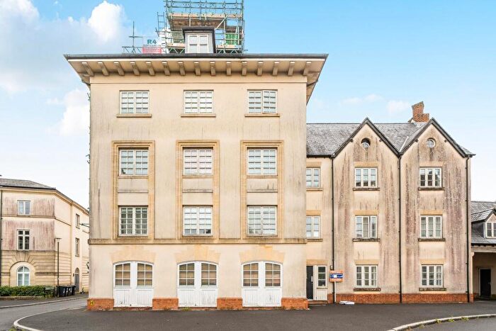 2 Bedroom Apartment For Sale In Nalder Close, Shepton Mallet, BA4