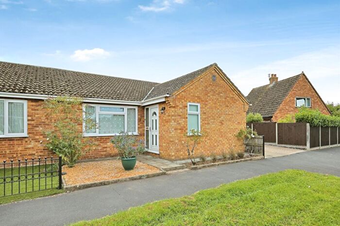2 Bedroom Semi-Detached Bungalow For Sale In Rustens Manor Road, Wymondham, NR18