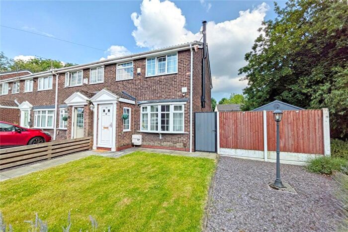 3 Bedroom Semi-Detached House For Sale In Key Court, Denton, Tameside, M34