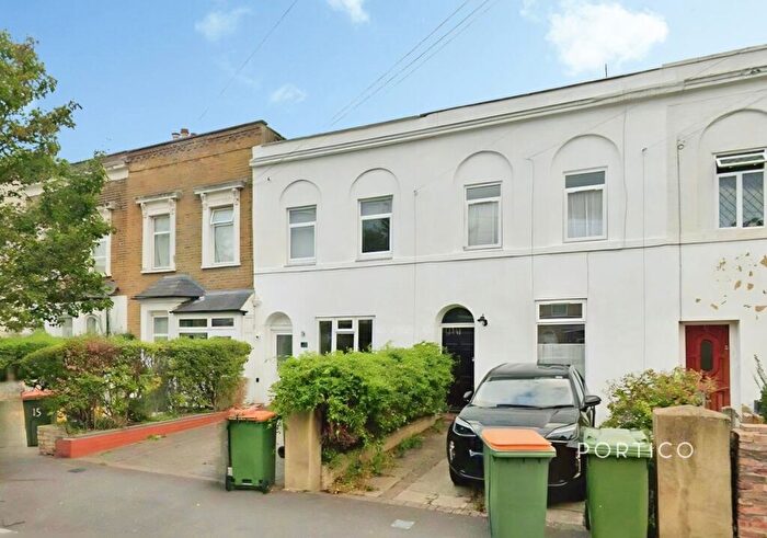 3 Bedroom House To Rent In Buxton Road, E15