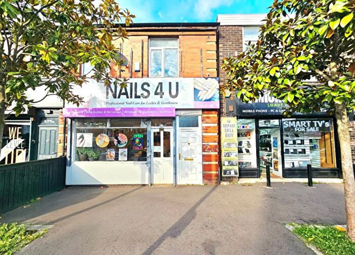 2 Bedroom Flat To Rent In Fog Lane, Didsbury, Manchester, M20