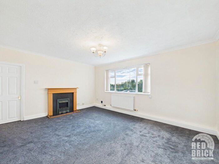2 Bedroom Flat To Rent In Falstaff Road, Coventry, CV4