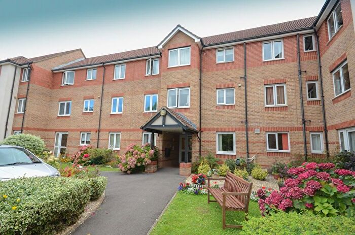 1 Bedroom Property For Sale In Park View Court, Albert Road, Staple Hill, Bristol, BS16