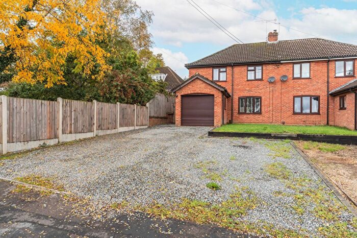 3 Bedroom Semi-Detached House For Sale In Ashtree Road, Norwich, NR5