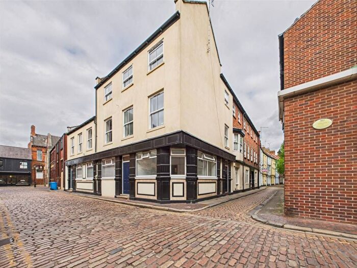4 Bedroom Flat For Sale In The Lanes, Prince Street, HU1