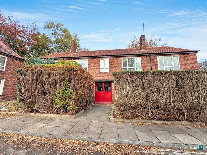 2 Bedroom Flat To Rent In Haddricks Mill Court, Newcastle Upon Tyne, Tyne And Wear, NE3