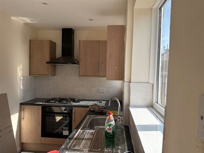2 Bedroom End Of Terrace House To Rent In Shakespeare Avenue, Blackhall Colliery, TS27
