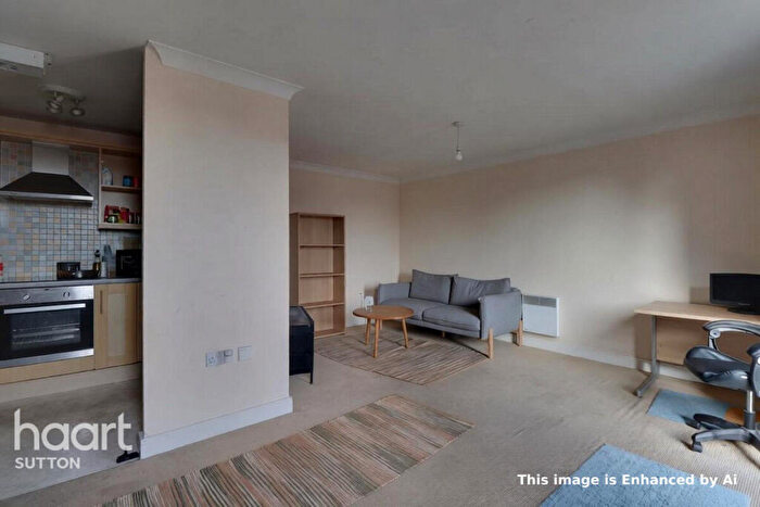 1 Bedroom Apartment For Sale In Cleeve Way, Sutton, SM1