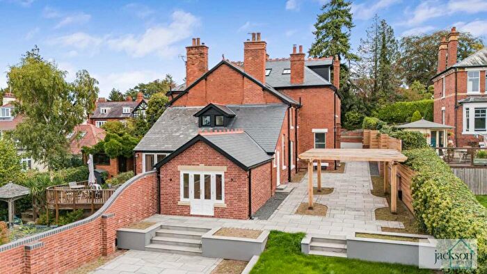5 Bedroom Semi-Detached House For Sale In Hafod Road, Hereford, Herefordshire, HR1