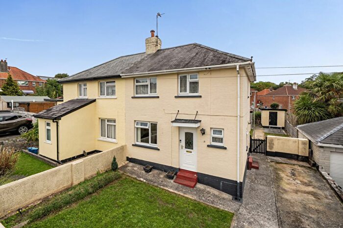 3 Bedroom Semi-Detached House For Sale In Manor Road, Newton Abbot, Devon, TQ12