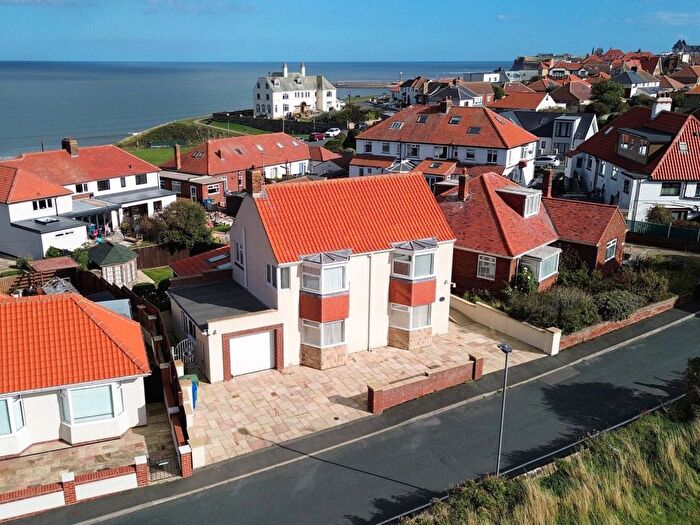 3 Bedroom Detached House For Sale In Headlands, Upgang Lane, YO21