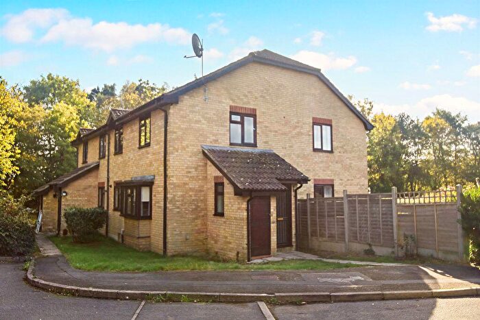 2 Bedroom Terraced House To Rent In Longstock Close, Basingstoke, RG24