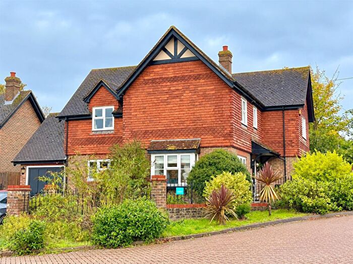 4 Bedroom Detached House For Sale In De Moleyns Close., Bexhill-On-Sea, TN40