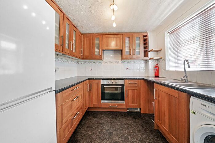 2 Bedroom Flat To Rent In Fletcher Close, London, E6