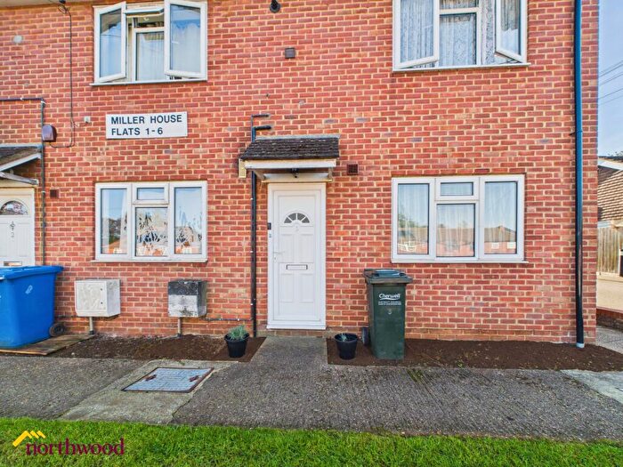 1 Bedroom Flat For Sale In Miller Road, Banbury, OX16