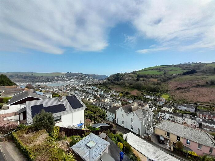 4 Bedroom Flat To Rent In Victoria Road, Dartmouth, TQ6