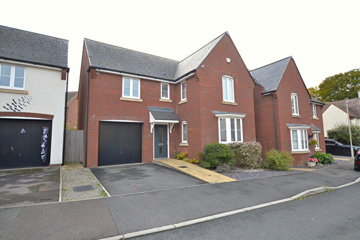 4 Bedroom Detached House For Sale In Oak View, Hardwicke, Gloucester, GL2