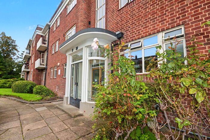 Studio For Sale In Wilmslow Road, Manchester, M14