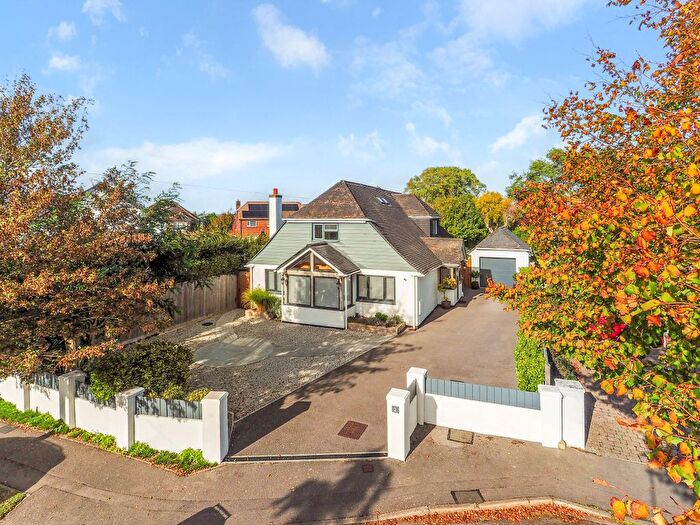 5 Bedroom Detached House For Sale In Little Gays, Hill Head, PO14