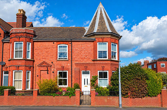 2 Bedroom Apartment For Sale In Flat, Cobbold Road, Felixstowe, IP11