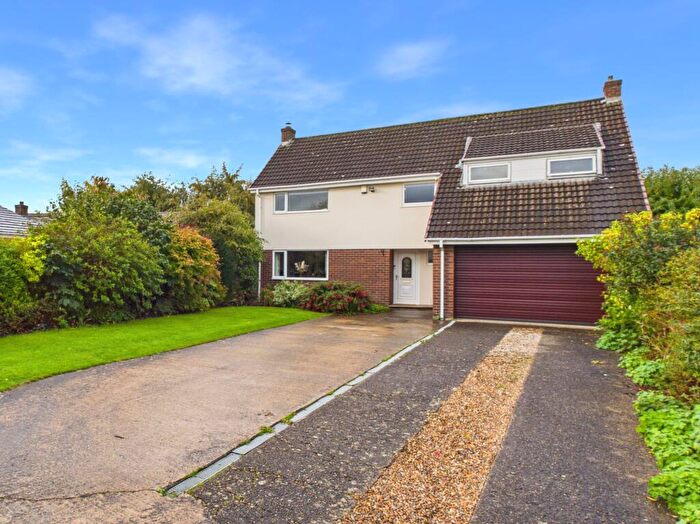 4 Bedroom Detached House For Sale In Mount Way, Waverton, CH3