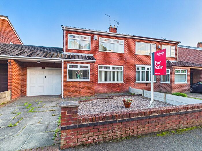 3 Bedroom Semi-Detached House For Sale In Farndon Avenue, Sutton Manor, St Helens, WA9
