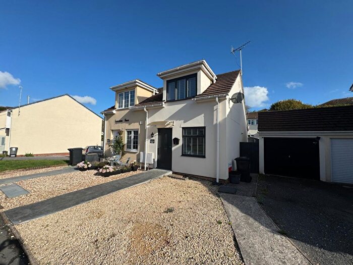 3 Bedroom Semi-Detached House To Rent In Glebeland Way, Torquay, TQ2