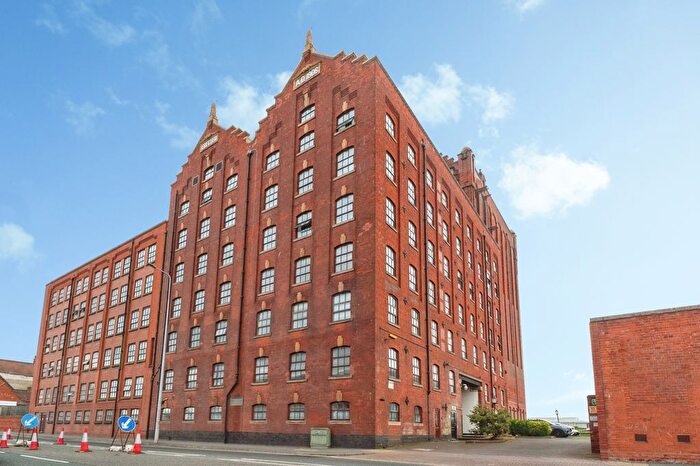 1 Bedroom Flat To Rent In Victoria Street, Grimsby, Lincolnshire, DN31