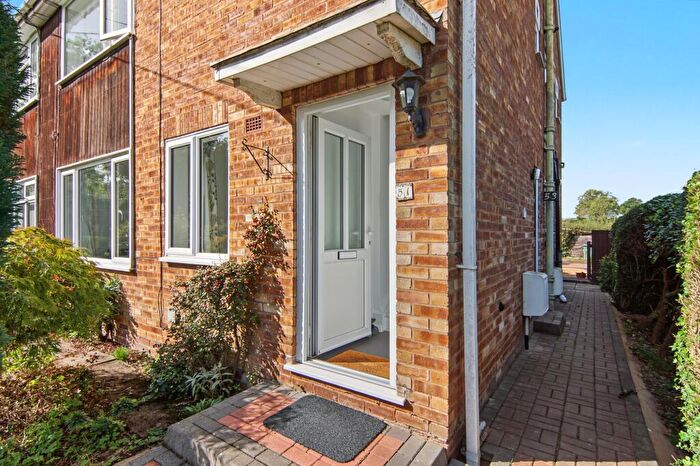 2 Bedroom Maisonette For Sale In The Windmill Hill, Allesley, CV5