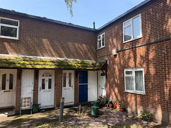 1 Bedroom Apartment For Sale In Sheldon Court, Shelton Lock, Derby, DE24