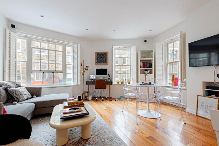 2 Bedroom Flat For Sale In Cowcross Street, London, EC1M