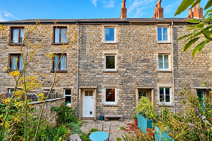 3 Bedroom Terraced House For Sale In Mount Pleasant Lane, Swanage, BH19