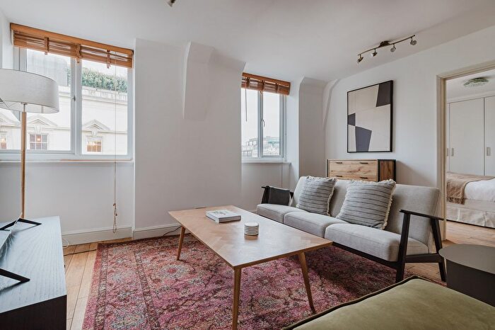 2 Bedroom Flat To Rent In Farringdon, EC1R