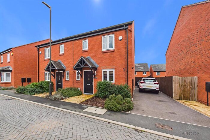 2 Bedroom Semi-Detached House For Sale In Station Close, Drakelow, DE15