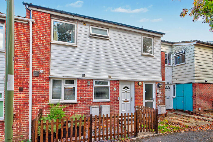 1 Bedroom Maisonette For Sale In Ascension Close, Basingstoke, RG24