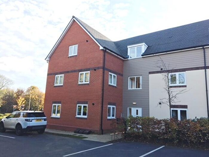 2 Bedroom Flat To Rent In Technology Drive, Rugby, CV21