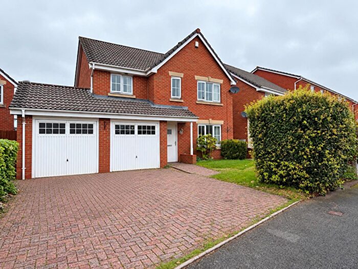4 Bedroom House To Rent In Callaghan Drive, Tividale, Oldbury, B69