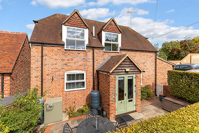 2 Bedroom Detached House For Sale In Lancaster House Mews, High Street, Hungerford, West Berkshire, RG17