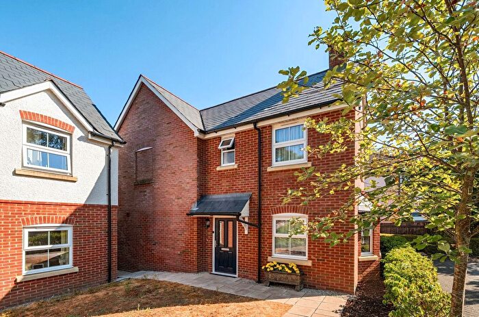 3 Bedroom Detached House For Sale In Ringwood Road, St Ives, Ringwood, BH24
