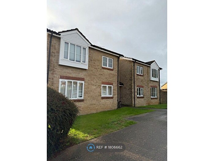1 Bedroom Flat To Rent In The Toose, Yeovil, BA21