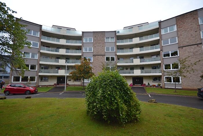 3 Bedroom Flat To Rent In Barnton Court, Barnton, Edinburgh, EH4