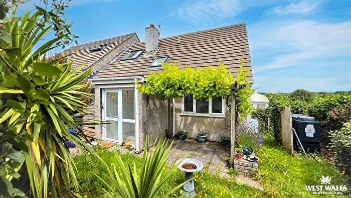 2 Bedroom Semi-Detached Bungalow For Sale In Burgage Green Close, St. Ishmaels, Haverfordwest, SA62