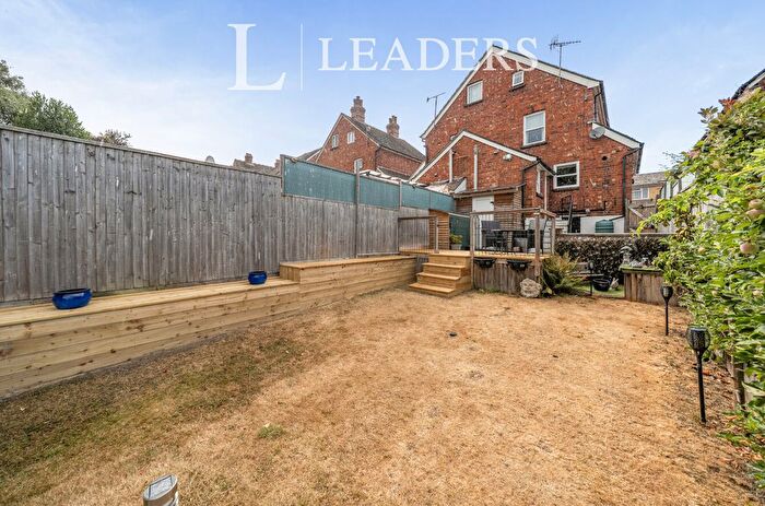 4 Bedroom Semi-Detached House For Sale In Colebrook Road, Tunbridge Wells, Kent, TN4