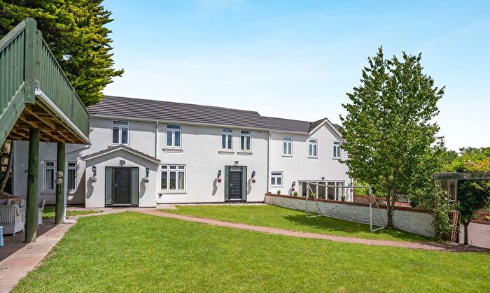 6 Bedroom Detached House For Sale In Church Road, Old St. Mellons, CF3