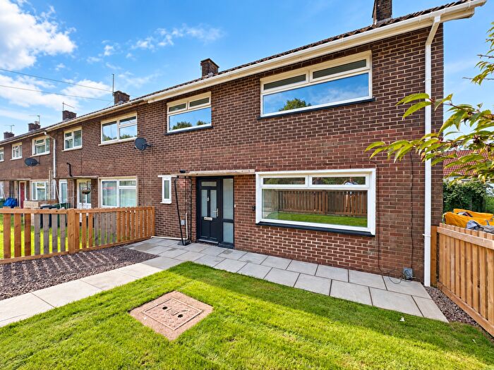 3 Bedroom Semi-Detached House For Sale In Fishguard Close, Llanishen, Cardiff, CF14