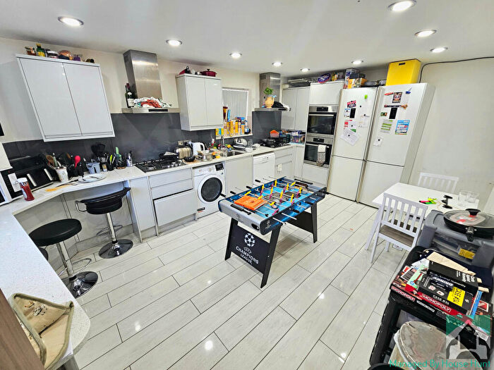 8 Bedroom House To Rent In Hubert Road, Birmingham, B29