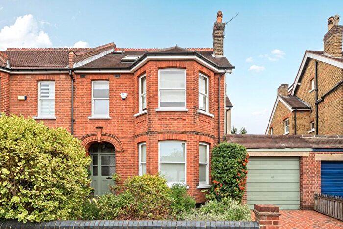 5 Bedroom Semi-Detached House For Sale In Hawes Road, Bromley, Kent, BR1