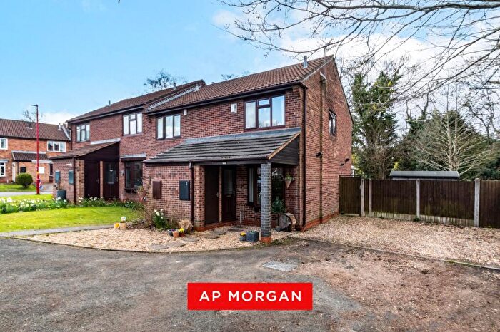 2 Bedroom End Of Terrace House For Sale In Well Meadow, Rednal, Birmingham, West Midlands, B45