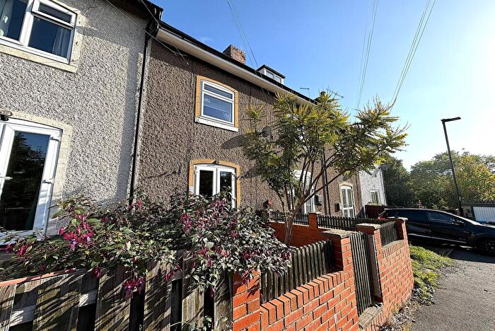 2 Bedroom Terraced House To Rent In Coisley Road, Sheffield, S13